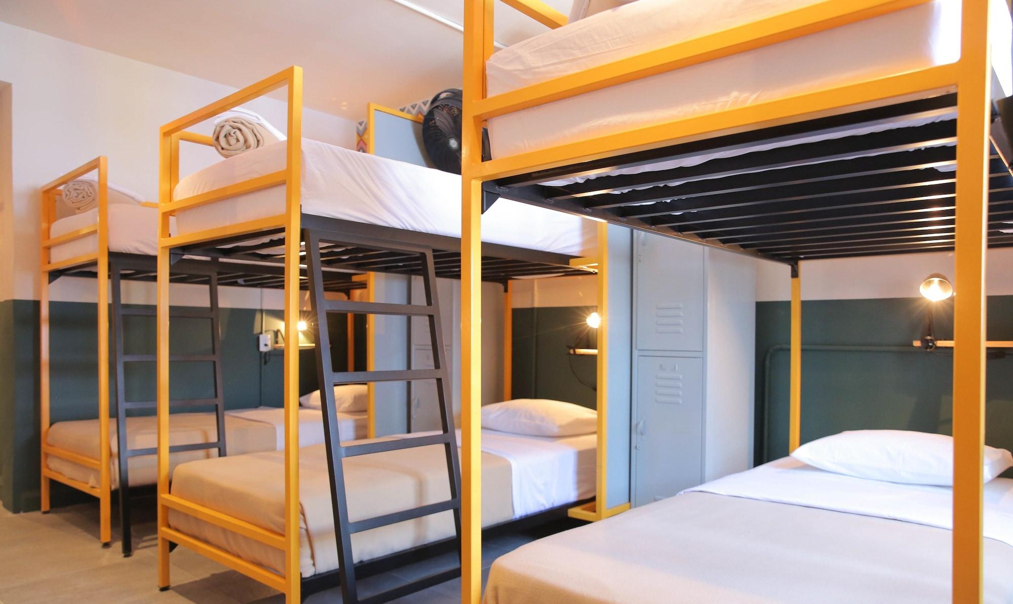 Socialtel Nueva Cordoba Hotel Bagian luar foto